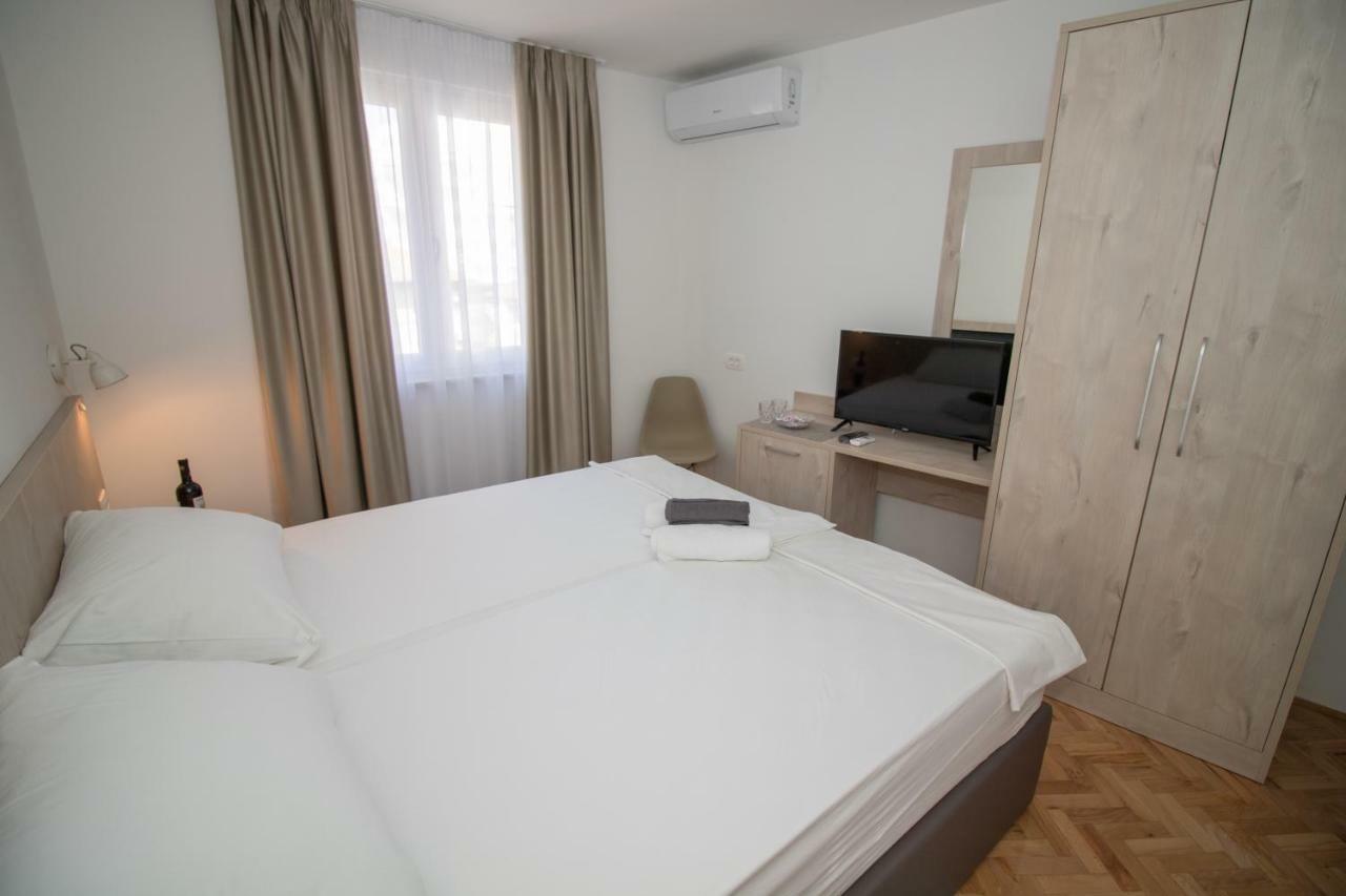 Ninas Apartments Mostar Bagian luar foto